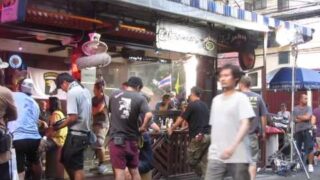 Bar Bang Bang – Beautiful Thai Bar Girls in Soi Cowboy , Asok , Bangkok